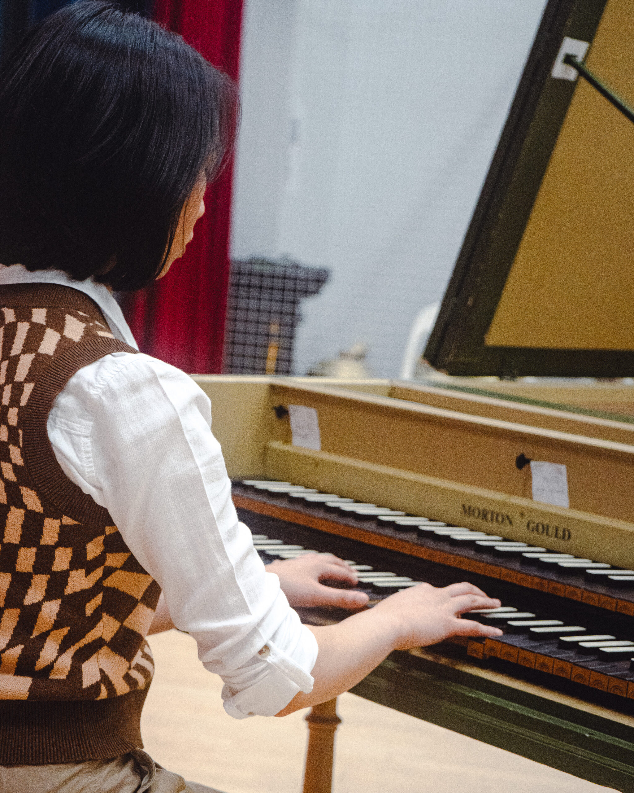 Reese Carly Manglicmot at the Harpsichord, Keyboard